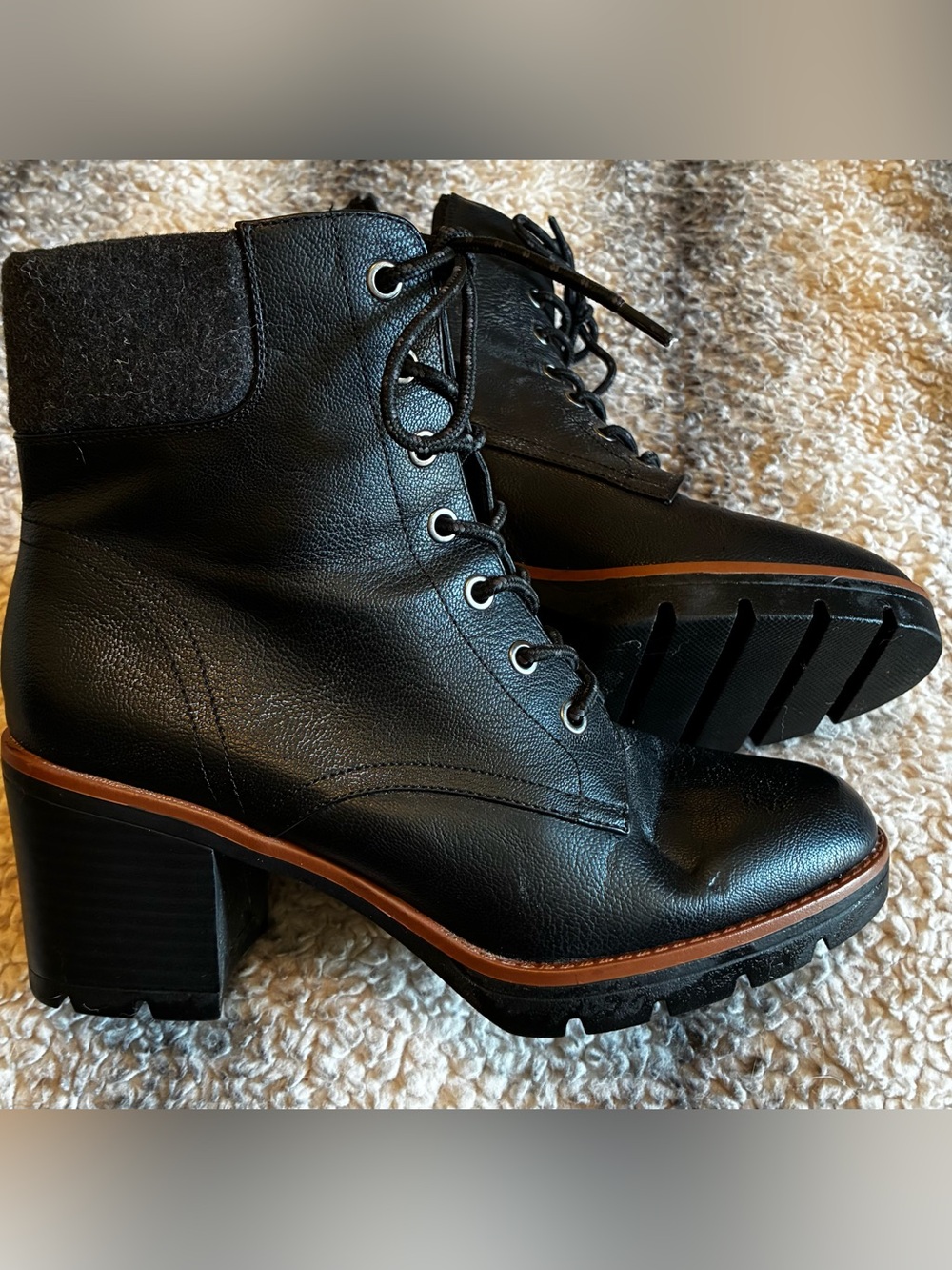Naturalizer Black Lace-Up Chunky Heel Ankle Boots with Tan Trim